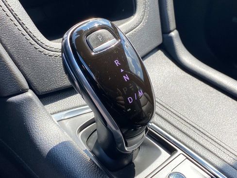 Used 2021 Cadillac XT5 Premium Luxury image 35