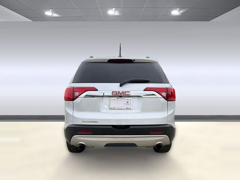 Used 2017 GMC Acadia SLE FWD image 10