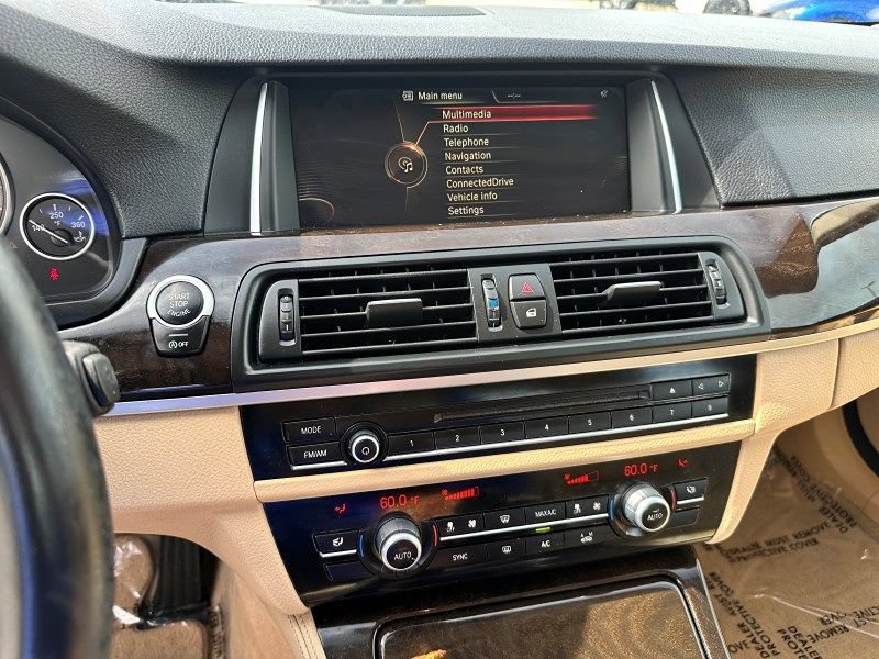 Used 2015 BMW 528i Sedan RWD image 22