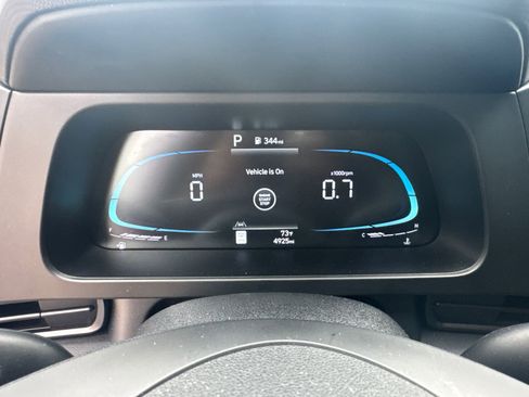 Certified 2025 Hyundai Elantra Sport FWD image 27