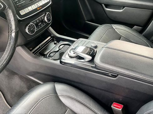 Used 2019 Mercedes-Benz GLE 43 AMG 4MATIC Coupe w/ Premium 3 Package image 17
