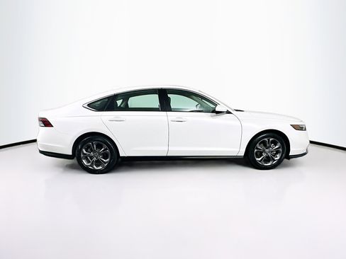 Used 2024 Honda Accord EX image 10