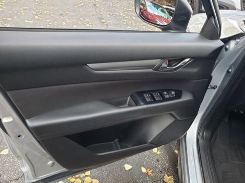 Used 2018 MAZDA CX-5 Sport image 11