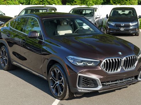 Used 2021 BMW X6 xDrive40i w/ Premium Package 2 AWD/4WD image 9