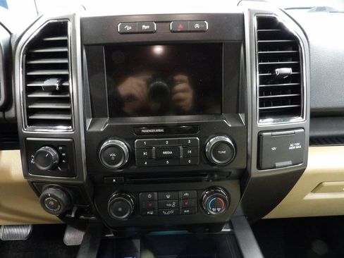 Used 2017 Ford F150 XLT w/ Equipment Group 302A Luxury AWD/4WD image 49