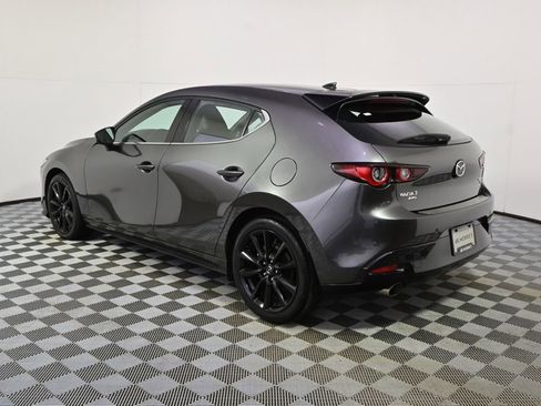 Used 2025 MAZDA MAZDA3 Hatchback w/Premium Plus Pkg image 3