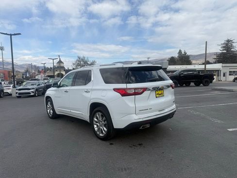 Used 2021 Chevrolet Traverse High Country image 4