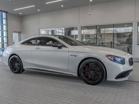 Used 2016 Mercedes-Benz S 63 AMG 4MATIC Coupe image 12