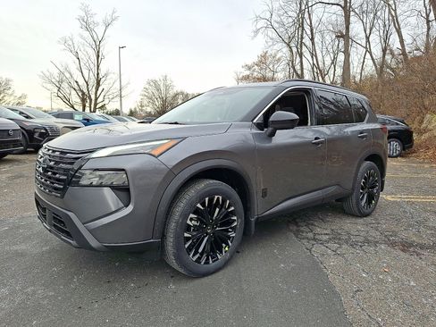 New 2026 Nissan Rogue SV image 2