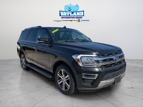 Used 2024 Ford Expedition Limited image 7
