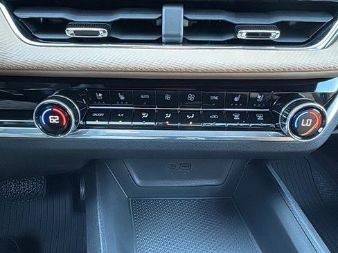 New 2026 Chevrolet Equinox ACTIV w/ Convenience Package III image 26