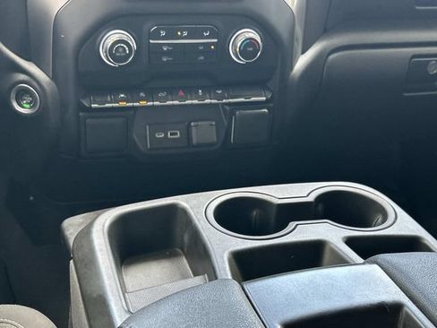 Used 2022 Chevrolet Silverado 1500 Custom RWD image 17