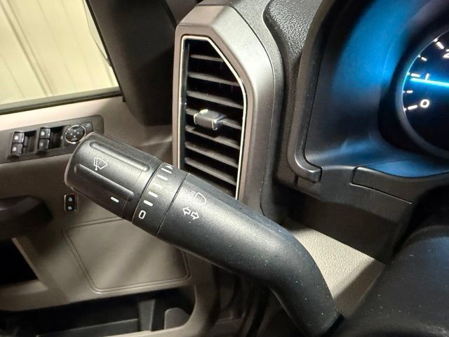 Used 2020 Ford F150 XLT w/ Equipment Group 302A Luxury AWD/4WD image 35