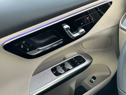 New 2026 Mercedes-Benz GLC 300 4MATIC image 31