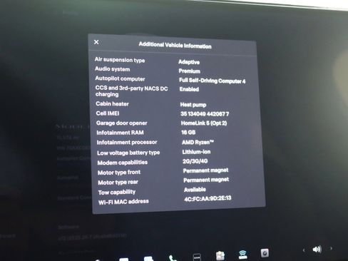 Used 2024 Tesla Model X image 28