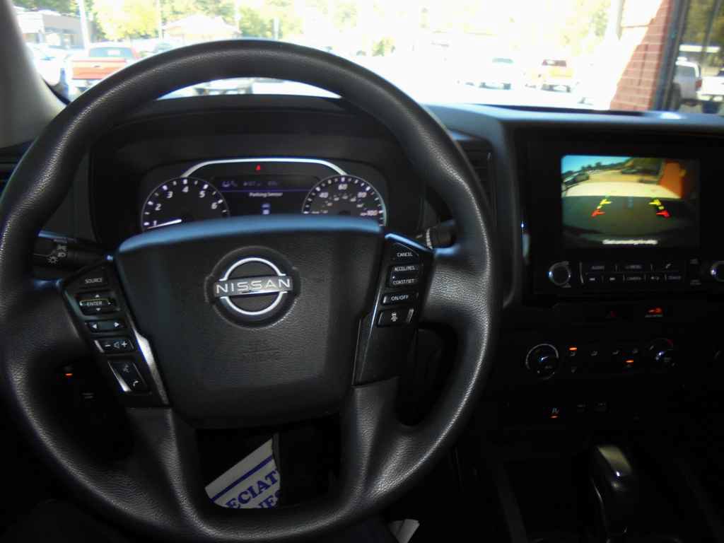 Used 2022 Nissan Frontier S w/ Technology Package RWD image 6