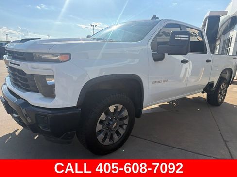 Used 2024 Chevrolet Silverado 2500 Custom w/ Custom Value Package AWD/4WD image 7