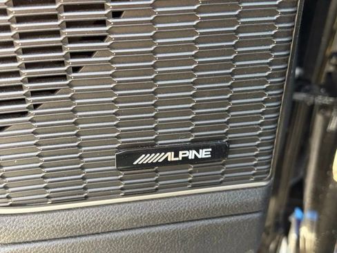 Used 2023 Jeep Grand Cherokee 30th Anniversary image 18