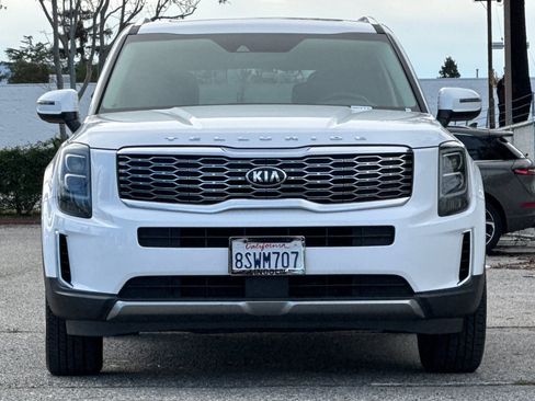 Used 2021 Kia Telluride EX w/ EX Premium Package image 9