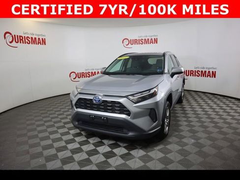 Used 2022 Toyota RAV4 XLE w/ Convenience Package image 1