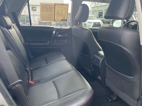 Used 2020 Toyota 4Runner TRD Off-Road Premium image 16