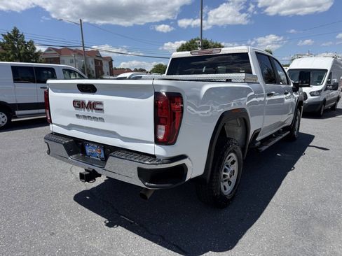Used 2020 GMC Sierra 2500 2WD Crew Cab w/ Convenience Package image 3