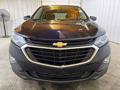 Used 2021 Chevrolet Equinox LT FWD image 2