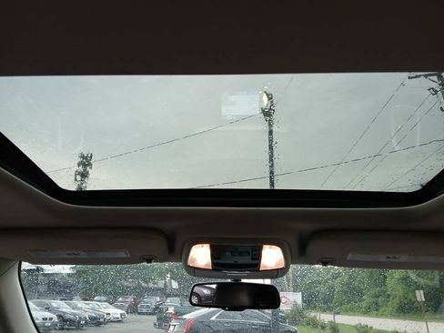 Used 2012 Jeep Grand Cherokee Laredo image 13