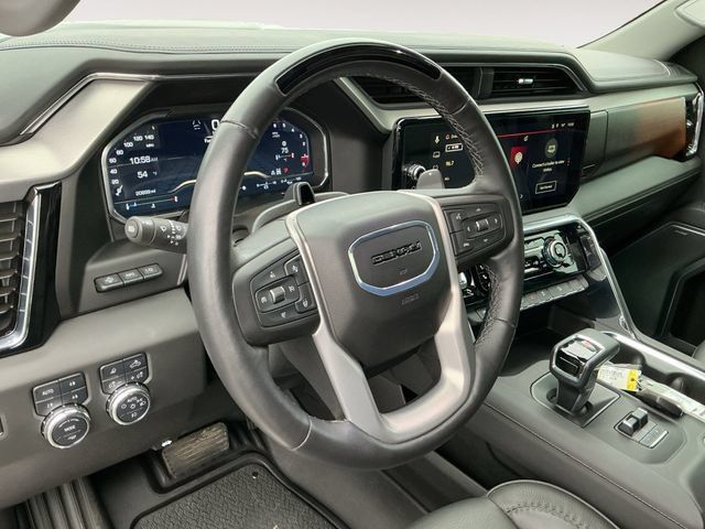 Used 2025 GMC Sierra 1500 Denali AWD/4WD image 10