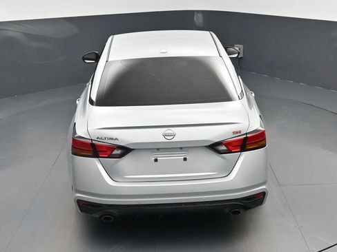 Used 2023 Nissan Altima 2.5 SR FWD image 25