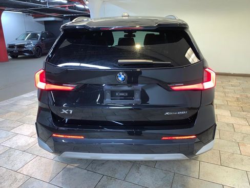 Used 2025 BMW X1 xDrive28i w/ Convenience Package AWD/4WD image 6