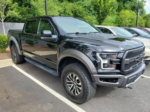 Used 2020 Ford F150 Raptor w/ Equipment Group 802A Luxury AWD/4WD image 3