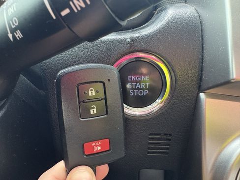 Used 2020 Toyota 4Runner SR5 Premium image 24