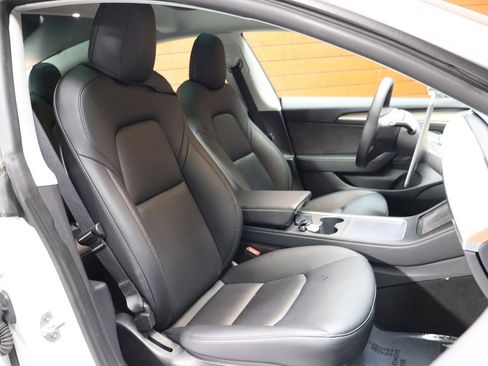 Used 2022 Tesla Model 3 Long Range image 54