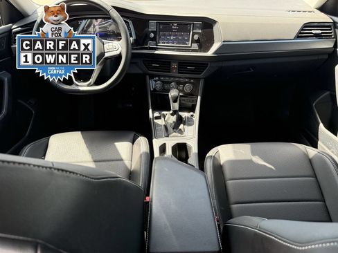 Used 2022 Volkswagen Jetta SE FWD image 26