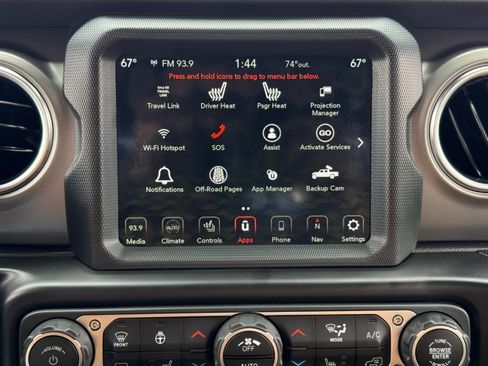 Used 2021 Jeep Gladiator Rubicon w/ Dual Top Group AWD/4WD image 15