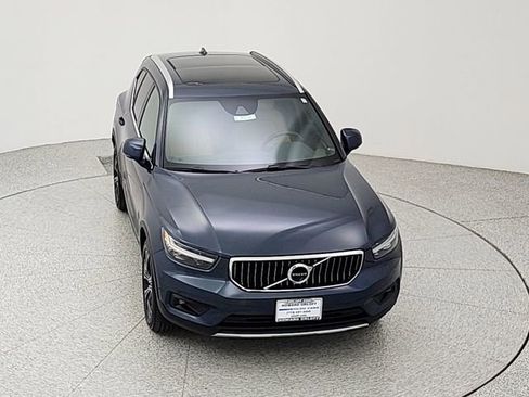 Certified 2022 Volvo XC40 T5 Inscription w/ Advanced Package AWD/4WD image 10