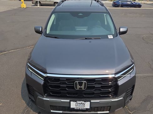 Used 2026 Honda Pilot Touring image 9
