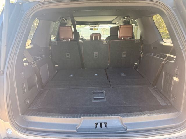 Used 2024 Ford Expedition Limited AWD/4WD image 17