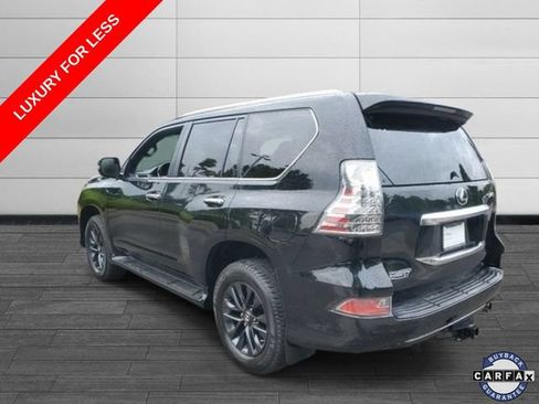 Used 2023 Lexus GX 460 Luxury w/ Accessory Package AWD/4WD image 3