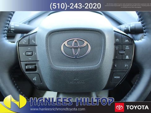 Used 2024 Toyota Prius XLE image 27
