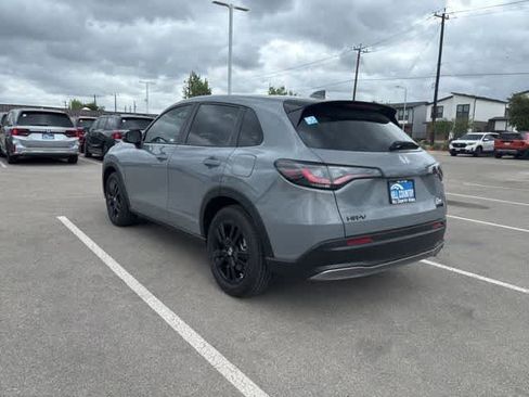 Used 2026 Honda HR-V Sport image 3