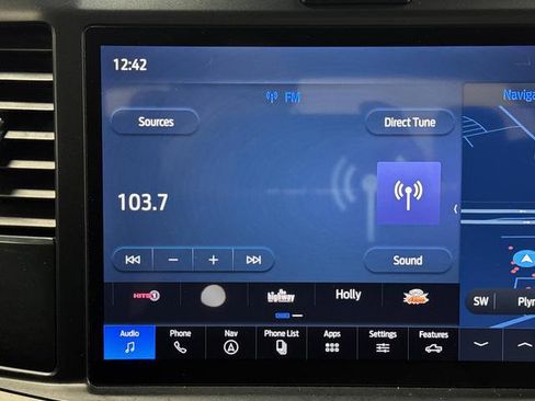 Used 2025 Ford F250 XLT w/ Black Appearance Package image 18