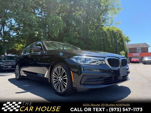 Used 2019 BMW 530e xDrive AWD/4WD image 8
