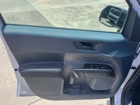 Used 2025 Ford Maverick XL FWD image 10
