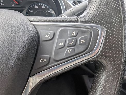 Used 2020 Chevrolet Malibu LT image 24