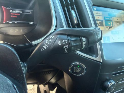 Used 2016 Ford Edge SEL w/ Equipment Group 201A AWD/4WD image 17