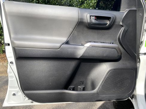 Used 2023 Toyota Tacoma SR5 image 15