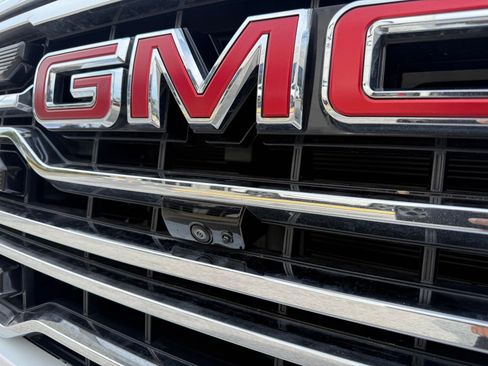 Used 2025 GMC Sierra 1500 SLT w/ SLT Premium Plus Package AWD/4WD image 16