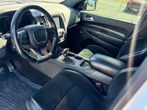 Used 2018 Dodge Durango SRT w/ Technology Group AWD/4WD image 14